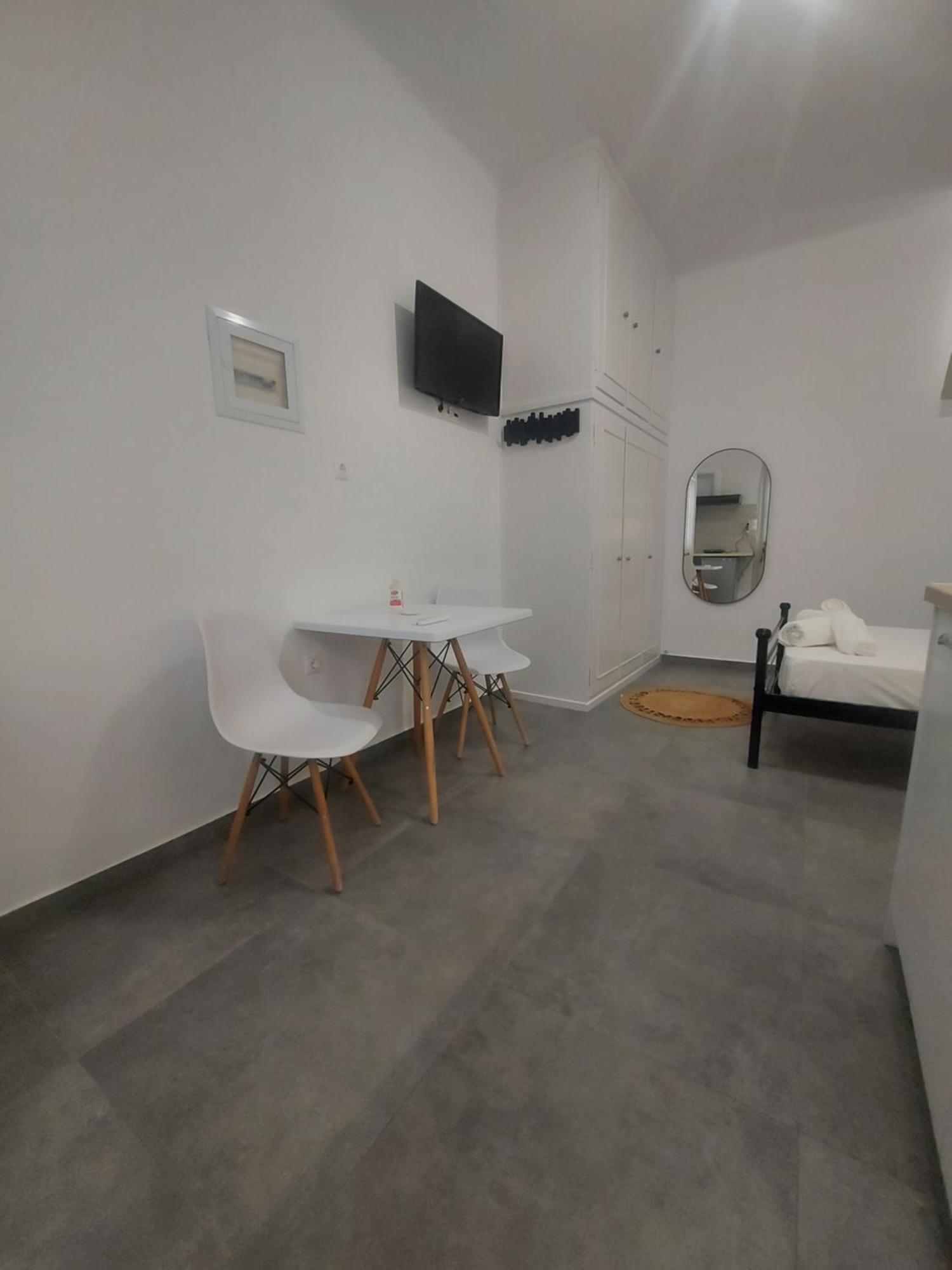 Anemela Studio Basic Naxos City Exterior photo